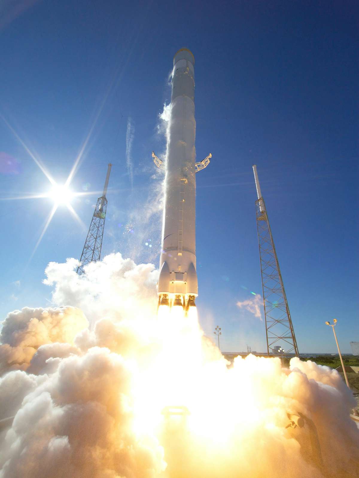 BusBrother Rocket Launch Viewing Transportation - SpaceX Launch Cape Canaveral